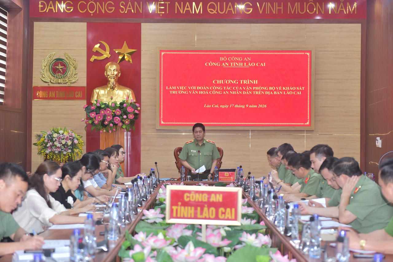 Quang cảnh buổi làm việc (Ảnh: Thanh Tuấn).