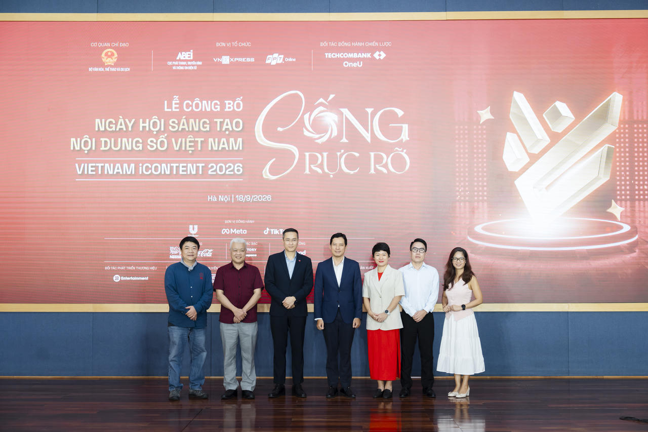 Vietnam iContent như những người trồng hoa trên không gian mạng