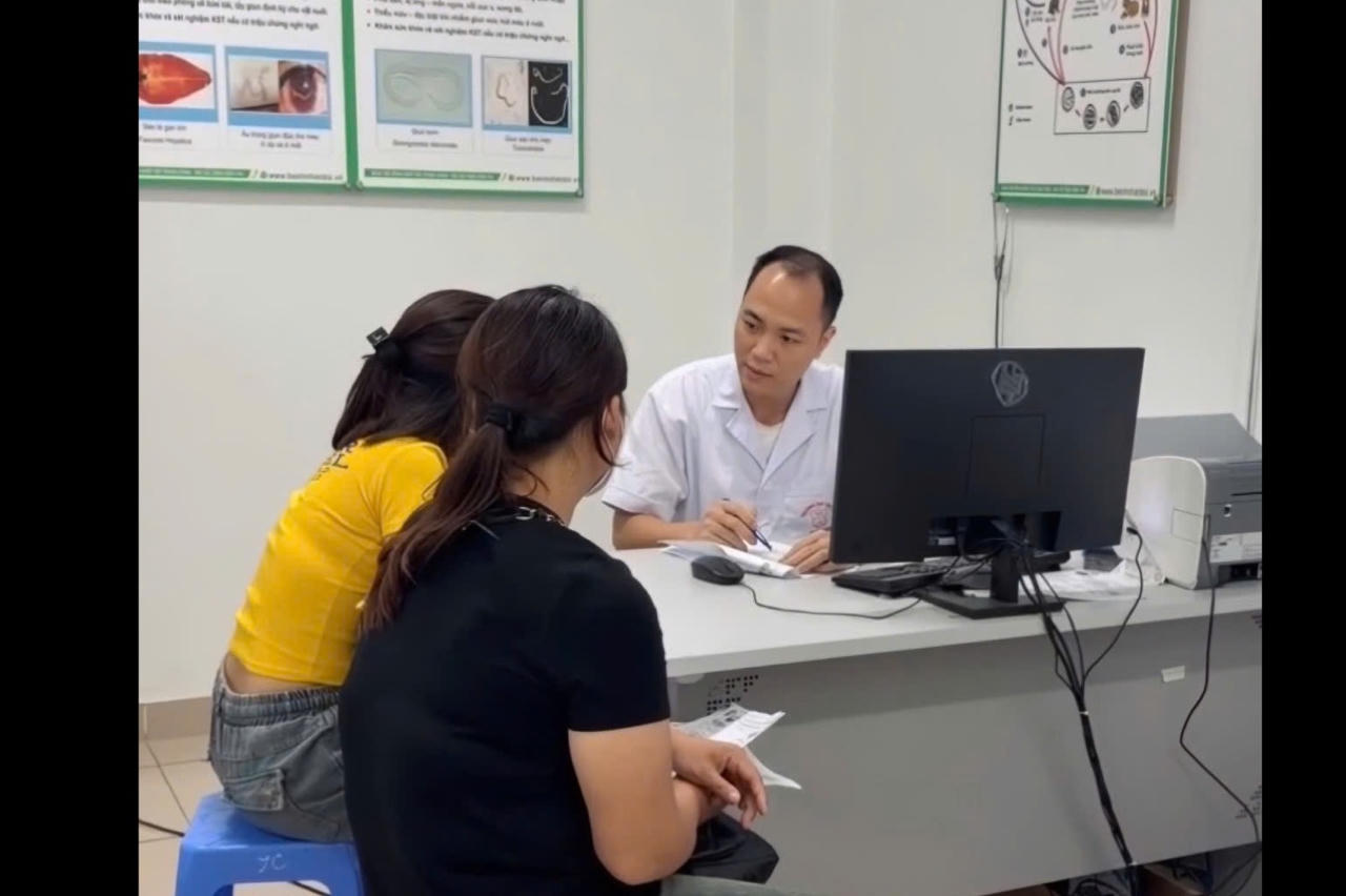 Nước lũ rút, bác sĩ cảnh báo những bệnh dễ mắc sau ngập úng
