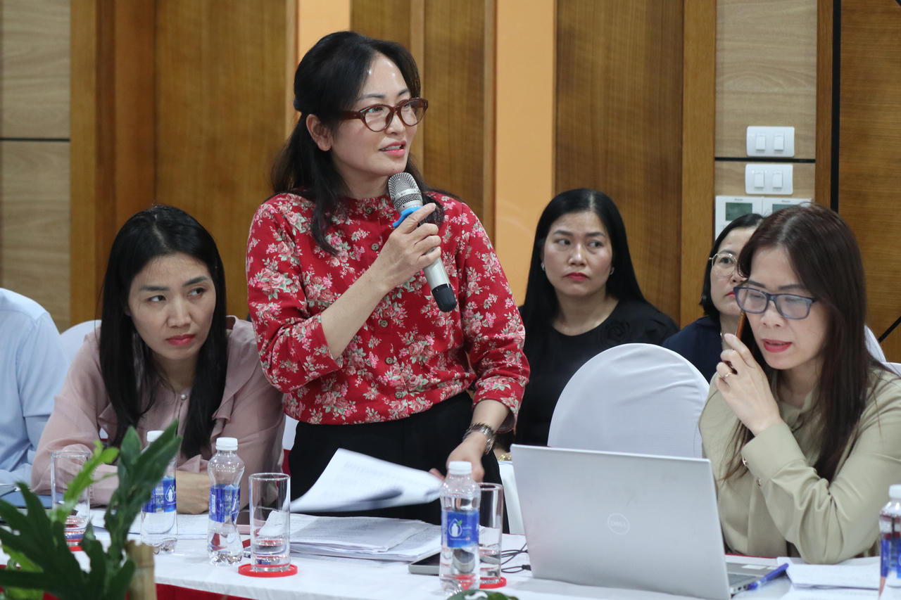 Hội thảo lấy ý kiến hoàn thiện pháp luật và các giải pháp ứng dụng trong phổ biến giáo dục pháp luật