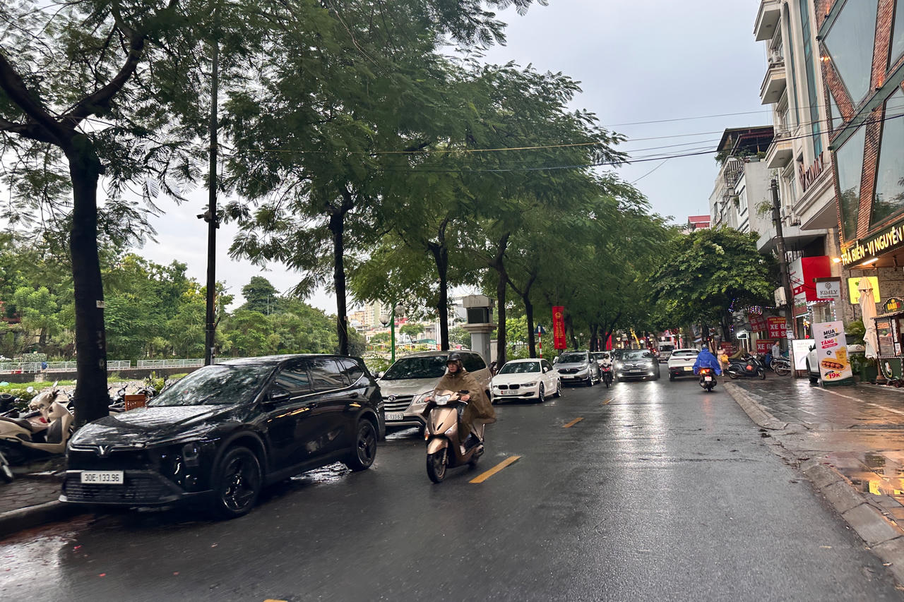Thời tiết ngày 18/9: Nhiều tỉnh miền Bắc, miền Trung còn mưa to và dông