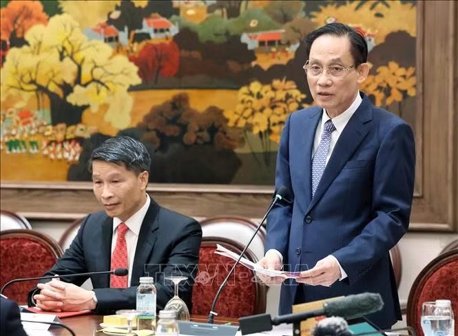 Đồng chí Lê Hoài Trung, Uỷ viên Bộ Chính trị, Bộ trưởng Bộ Ngoại giao phát biểu. Ảnh: Thống Nhất/TTXVN