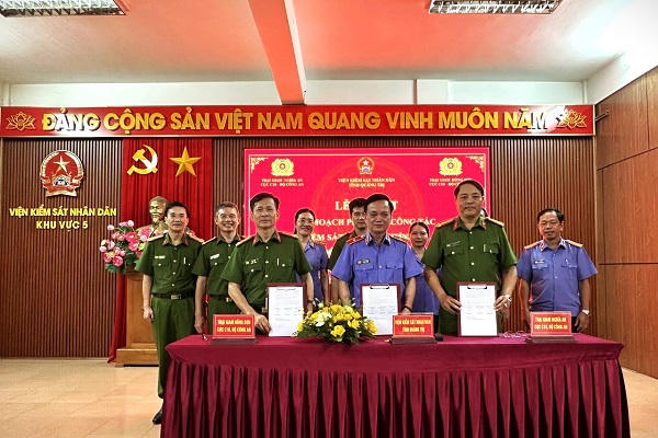 VKSND tỉnh Quảng Trị ký kết kế hoạch phối hợp với hai trại giam Đồng Sơn, Nghĩa An