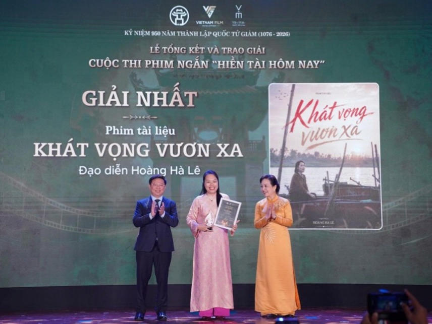Trao giải cuộc thi phim ngắn "Hiền tài hôm nay"