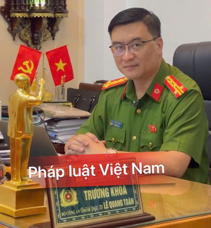 Đại tá, PGS.TS Lê Quang Toàn - Trưởng Khoa Nghiệp vụ Điều tra hình sự, Học viện Cảnh sát nhân dân phân tích, trách nhiệm của nền tảng số và các bên liên quan trong bảo vệ trẻ em trước nội dung độc hại trên không gian mạng.