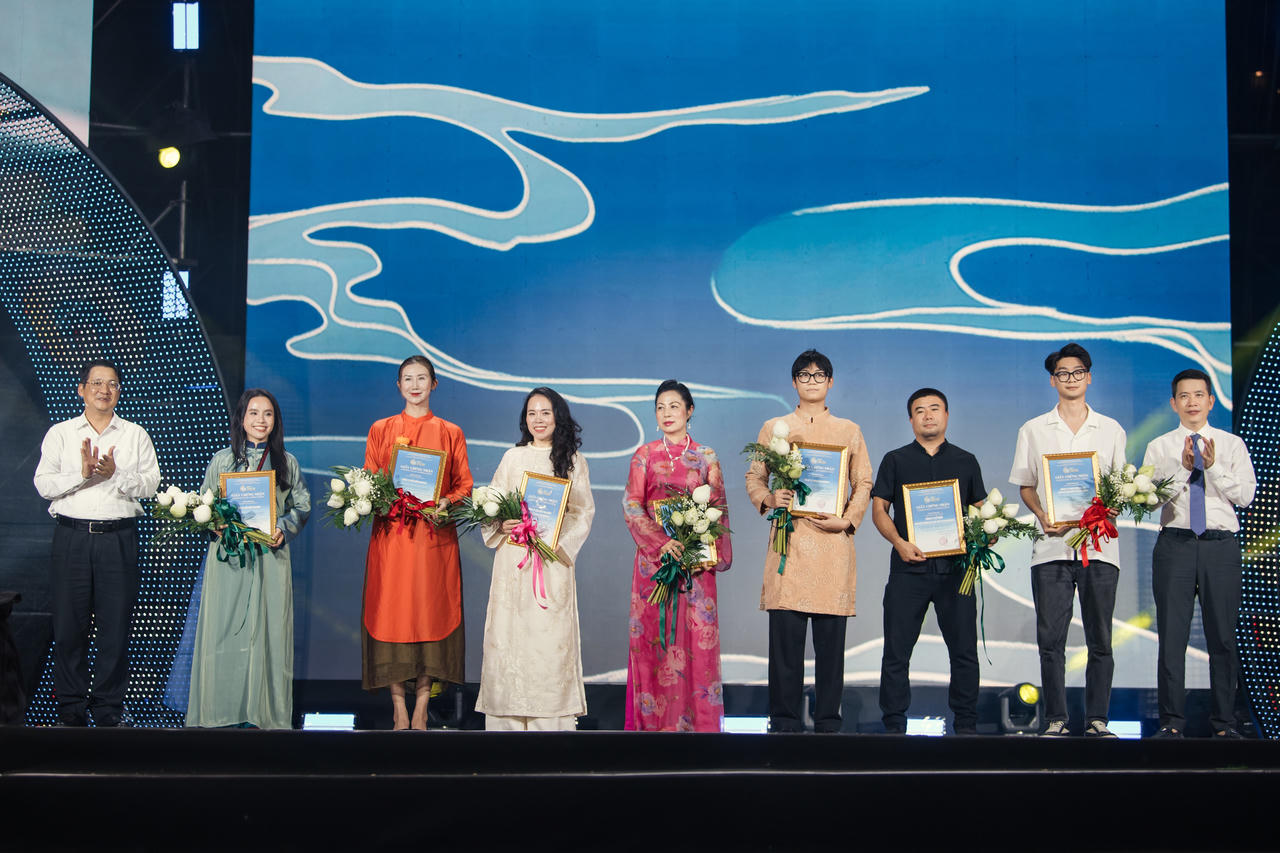 Bế mạc Festival Thăng Long – Hà Nội lần thứ II: Nối dài “Dòng chảy di sản” trong đời sống văn hóa Thủ đô Bế mạc Festival Thăng Long – Hà Nội lần thứ II: Nối dài “Dòng chảy di sản” trong đời sống văn hóa Thủ đô