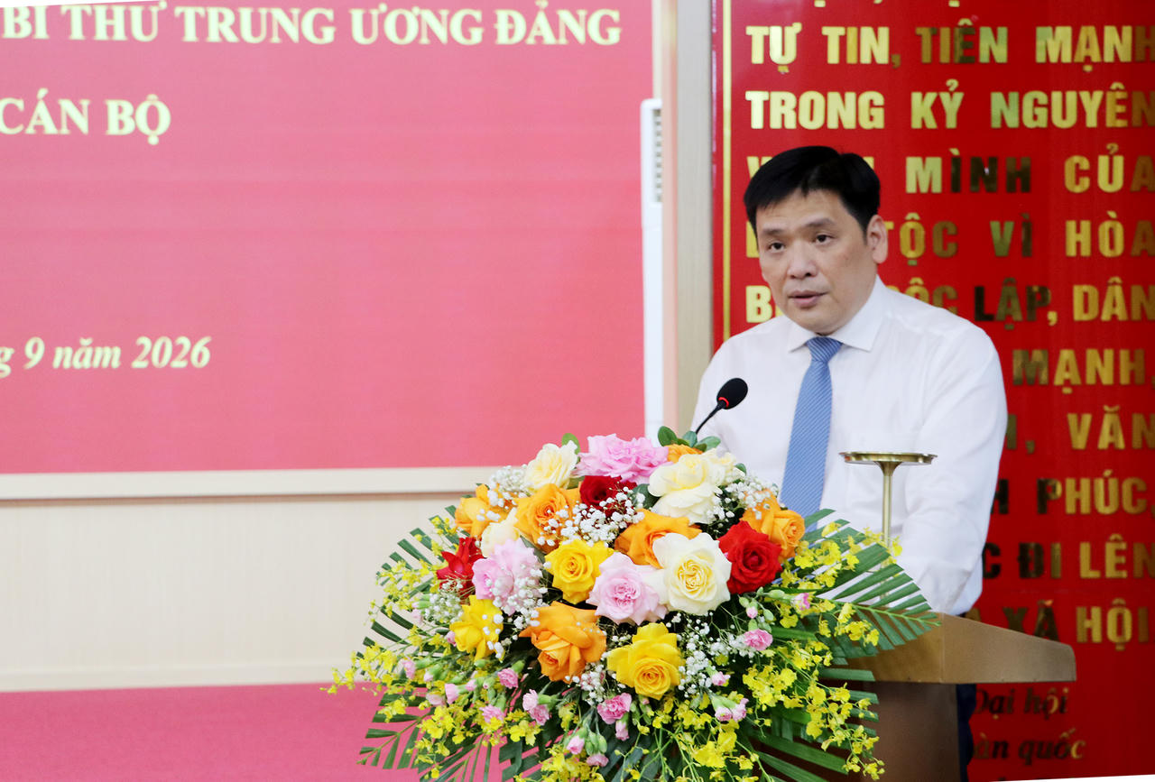 Phó Bí thư Tỉnh ủy Nguyễn Thanh Bình phát biểu nhận nhiệm vụ (ảnh P. Quỳnh) 