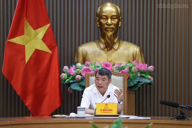 Thủ tướng: Làm rõ trách nhiệm, xử lý nghiêm và không để tái diễn việc thiếu sách giáo khoa- Ảnh 6.