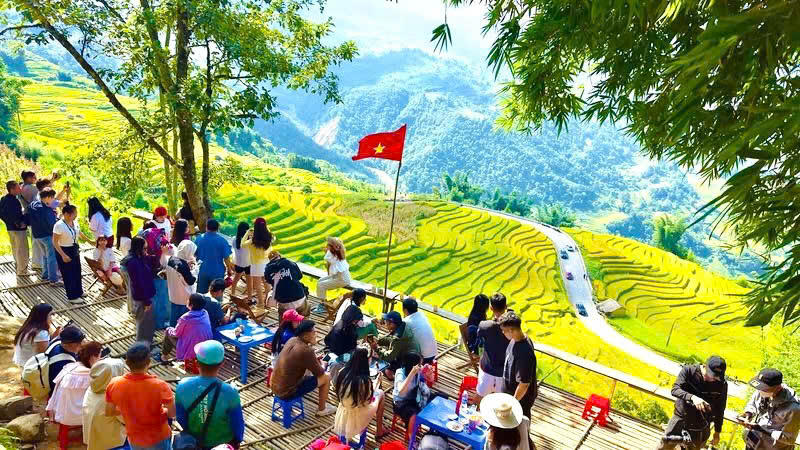 Phát triển dược liệu gắn với bảo tồn văn hóa các dân tộc ở Lào Cai