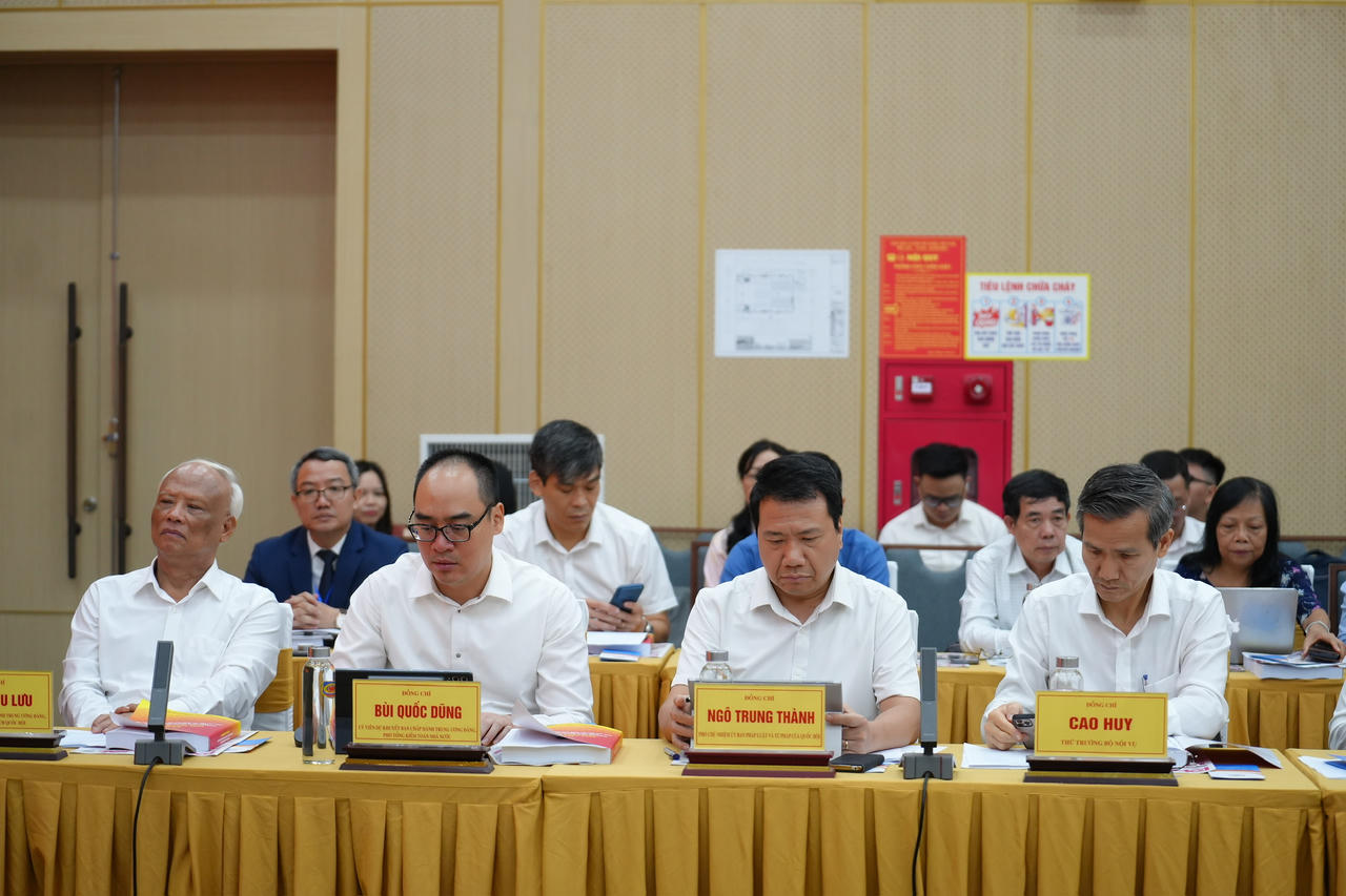 Tiến tới chủ động tổ chức thi hành pháp luật theo hướng chuyên nghiệp, ổn định và thích ứng linh hoạt với thực tiễn