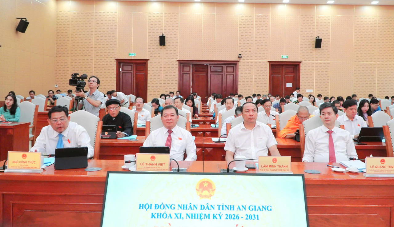 An Giang: Bầu Chủ tịch HĐND tỉnh khóa XI, thông qua 20 nghị quyết 