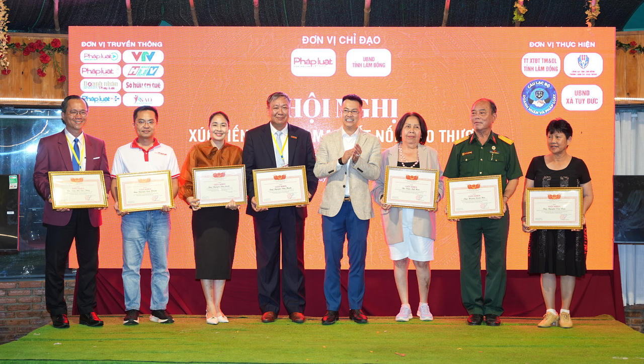 Nhìn lại hành trình Caravan Báo Pháp Luật Việt Nam lần thứ IV: Từ những cung đường đến ánh sáng nơi biên giới