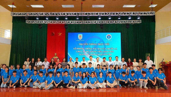 Lan toả mạnh mẽ thông điệp không thuốc lá từ chương trình Truyền thông trực tiếp PCTH thuốc lá tại Quảng Trị