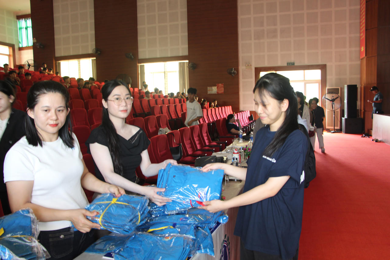 Lan toả mạnh mẽ thông điệp không thuốc lá từ chương trình Truyền thông trực tiếp PCTH thuốc lá tại Quảng Trị