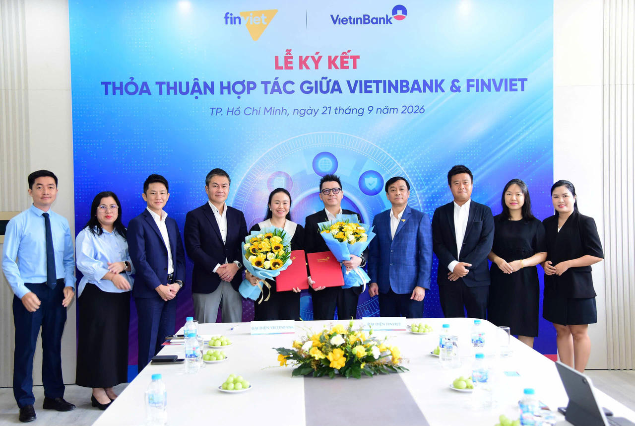 Lễ ký kết Thỏa thuận hợp tác giữa VietinBank và FinViet.