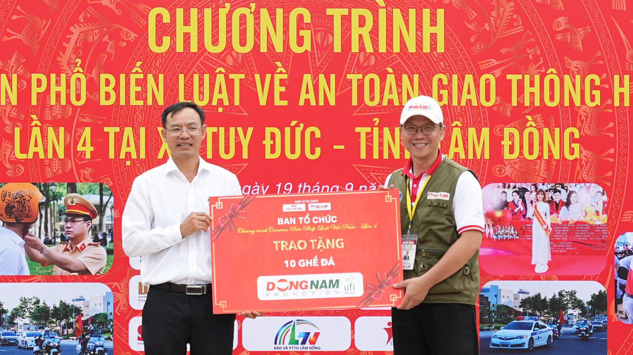 Nhìn lại hành trình Caravan Báo Pháp Luật Việt Nam lần thứ IV: Từ những cung đường đến ánh sáng nơi biên giới