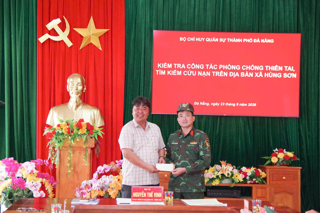 Đà Nẵng: Bàn phương án an toàn lâu dài cho 40 hộ dân miền núi phải di dời khỏi khu vực có dấu hiệu sạt lở 