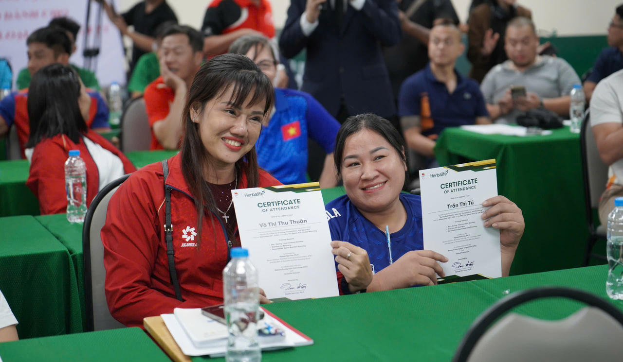 Herbalife Việt Nam phối hợp tổ chức tập huấn dinh dưỡng thể thao cho huấn luyện viên, vận động viên người khuyết tật