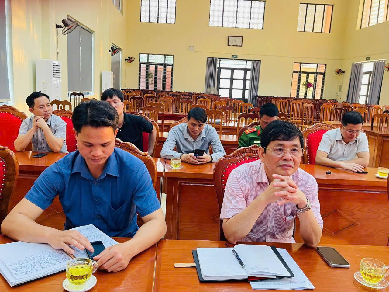 Mạng lưới điểm giao dịch của NHCSXH Lạc Sơn duy trì hoạt động, tích cực giúp dân vay vốn ưu đãi thuận lợi.