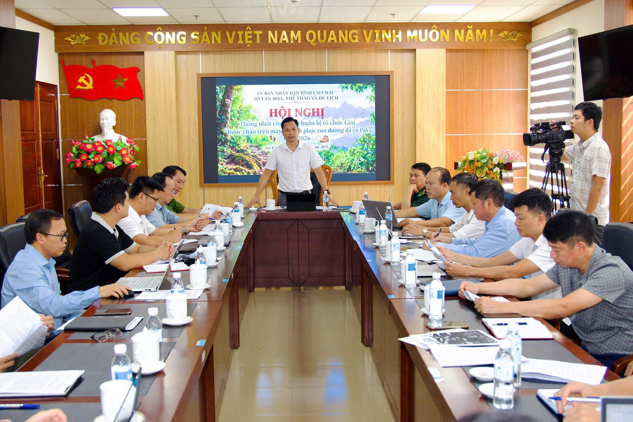 Quang cảnh hội nghị. (Ảnh: Tống Bao)