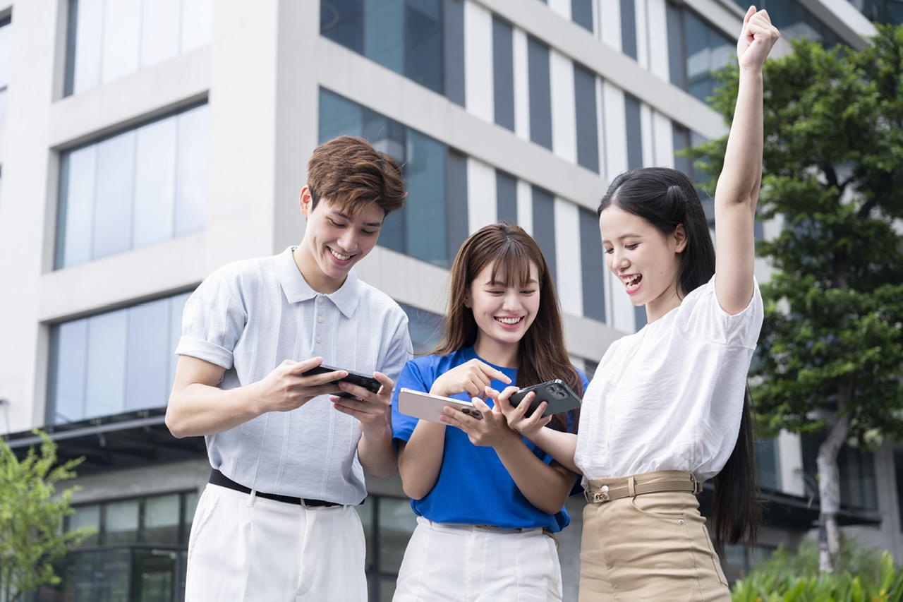   VinaPhone dành tặng giới trẻ học bổng 100 triệu đồng/suất mùa tựu trường