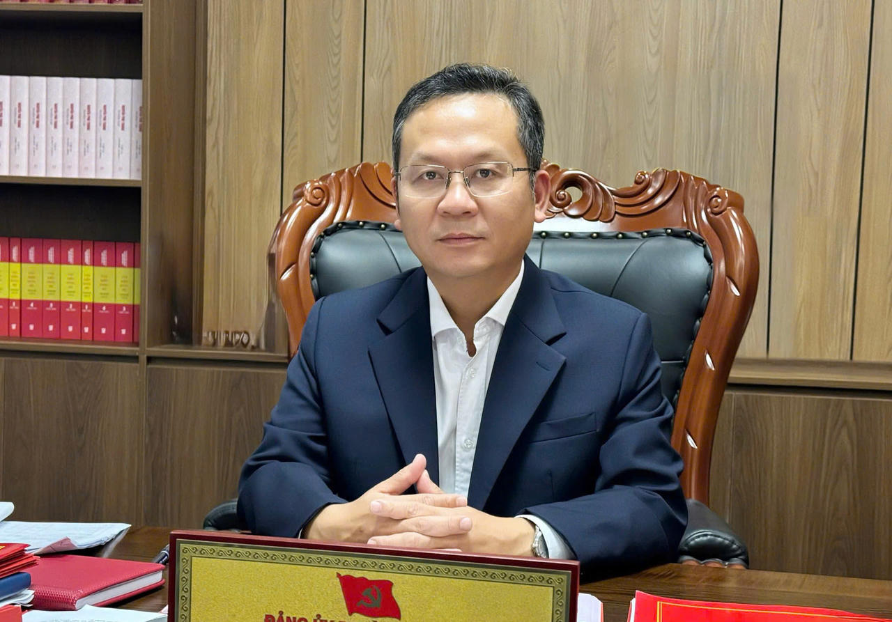 Ông Nguyễn Quốc Huy - Ủy viên Ban Chấp hành Đảng bộ tỉnh, Bí thư Đảng ủy, Chủ tịch HĐND phường Lào Cai. (Ảnh: Nguyễn Hải)