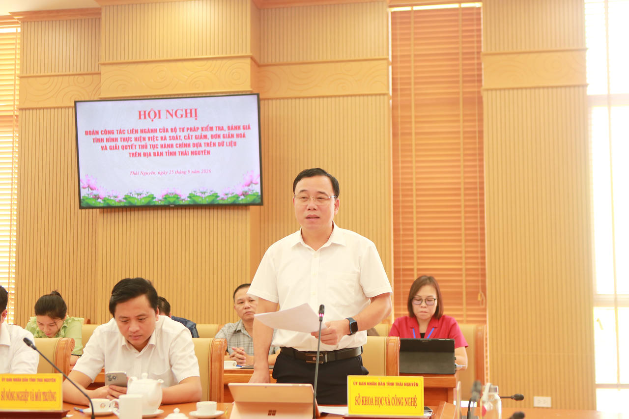 Kiểm tra tình hình thực hiện cắt giảm, đơn giản hóa và giải quyết thủ tục hành chính dựa trên dữ liệu tại Thái Nguyên