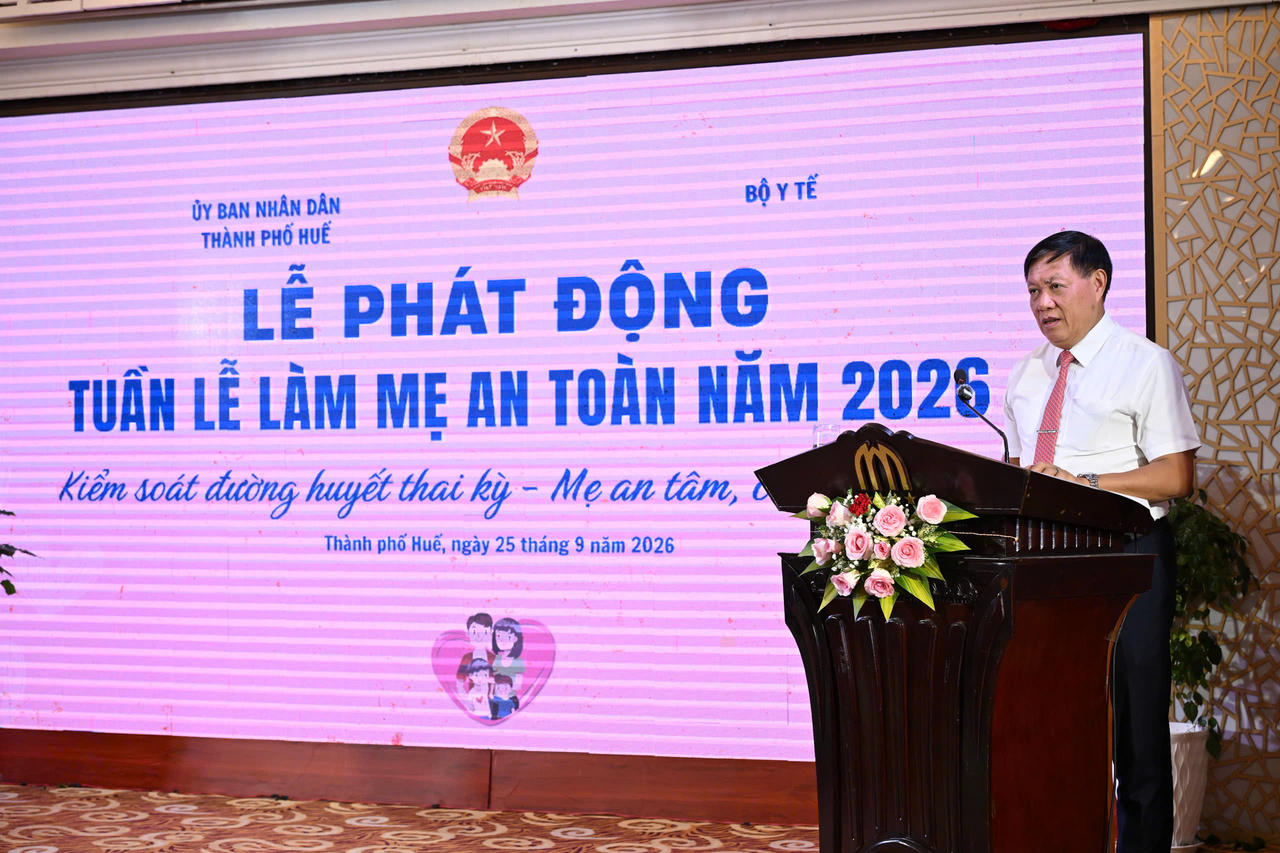 Thứ trưởng Bộ Y tế Đỗ Xuân Tuyên phát biểu tại Lễ phát động Tuần lễ Làm mẹ an toàn ngày 25/9/2026.