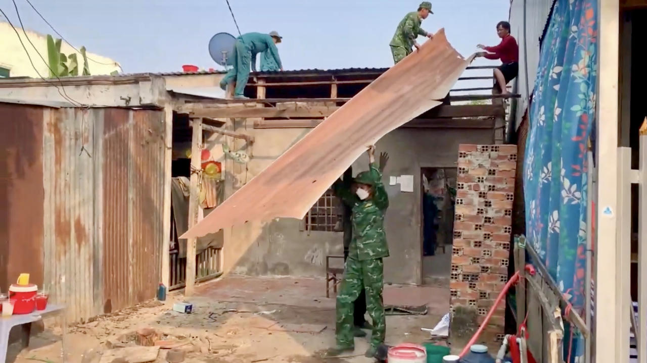 Lực lượng BĐBP thuộc Cụm đã hỗ trợ Nhân dân với tổng kinh phí hơn 23 tỷ đồng. Ảnh: Văn Giáp