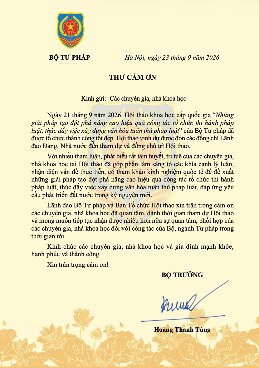 Bộ Tư pháp cảm ơn các chuyên gia dự Hội thảo về những giải pháp tạo đột phá nâng cao hiệu quả công tác tổ chức thi hành pháp luật