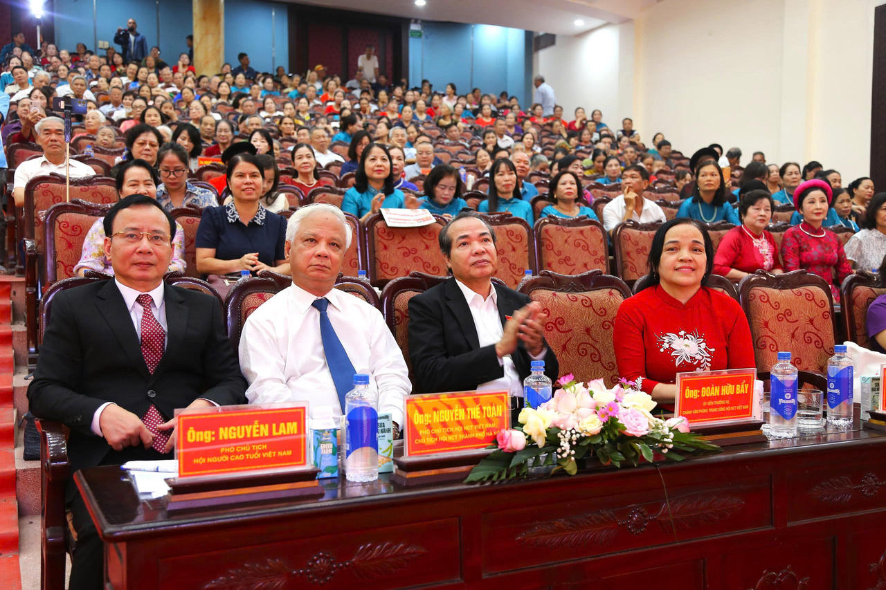 BTC Liên hoan Tiếng hát dân ca Người cao tuổi khu vực III, các tỉnh, thành phố Đồng bằng sông Hồng năm 2026 (Ảnh: BTC).
