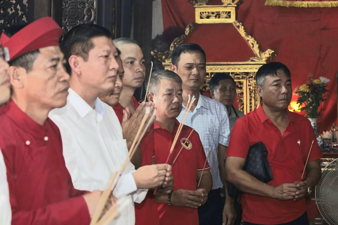 Lễ Tống Thần khép lại mùa hội Chọi trâu Đồ Sơn 2026
