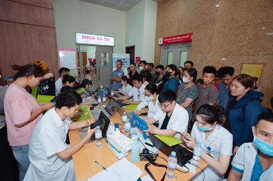 BHYT công là điểm tựa tài chính và sức khỏe toàn dân.
