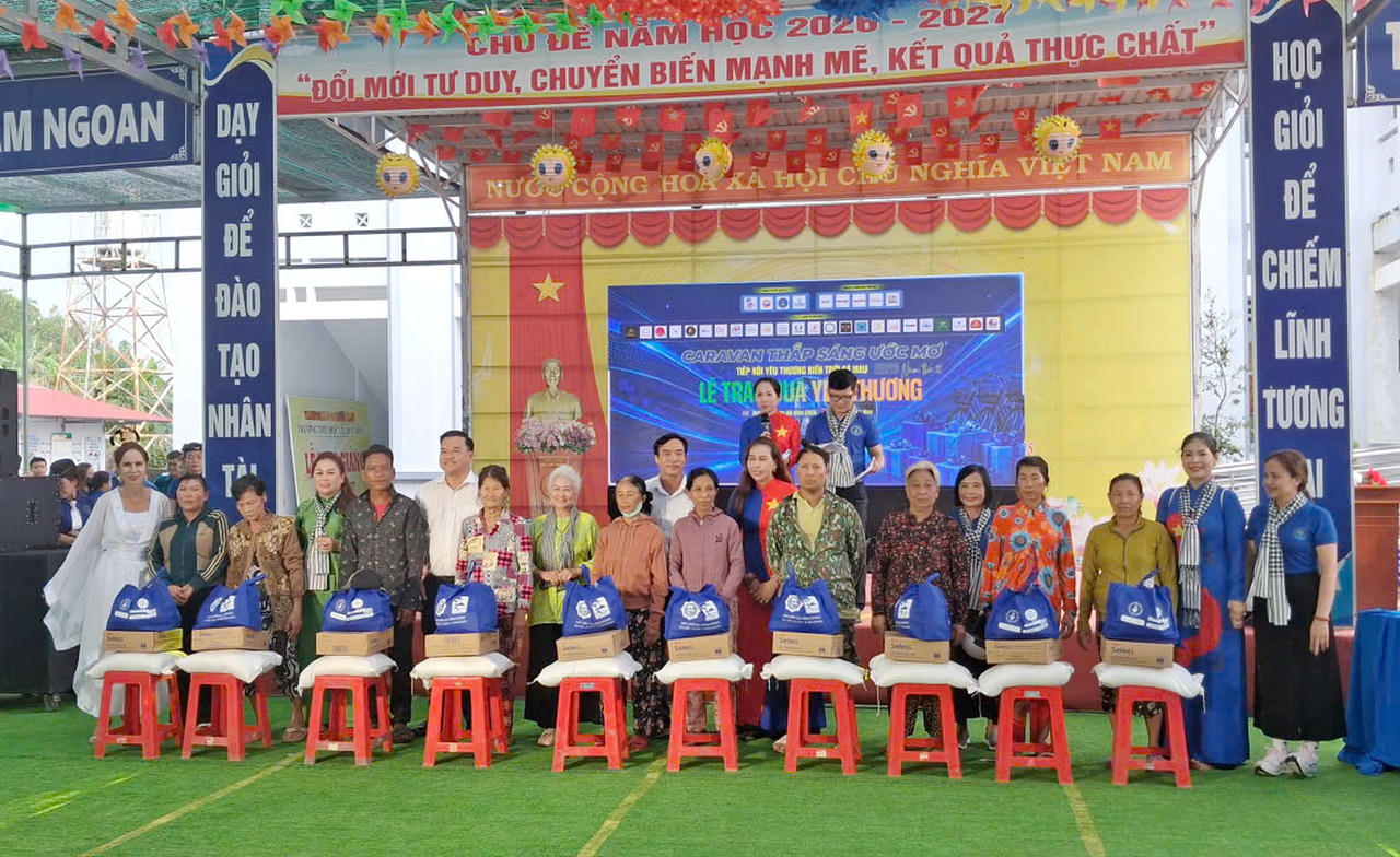 Hơn 1,4 tỷ đồng cho hành trình “Thắp sáng Ước mơ” tại Cà Mau
