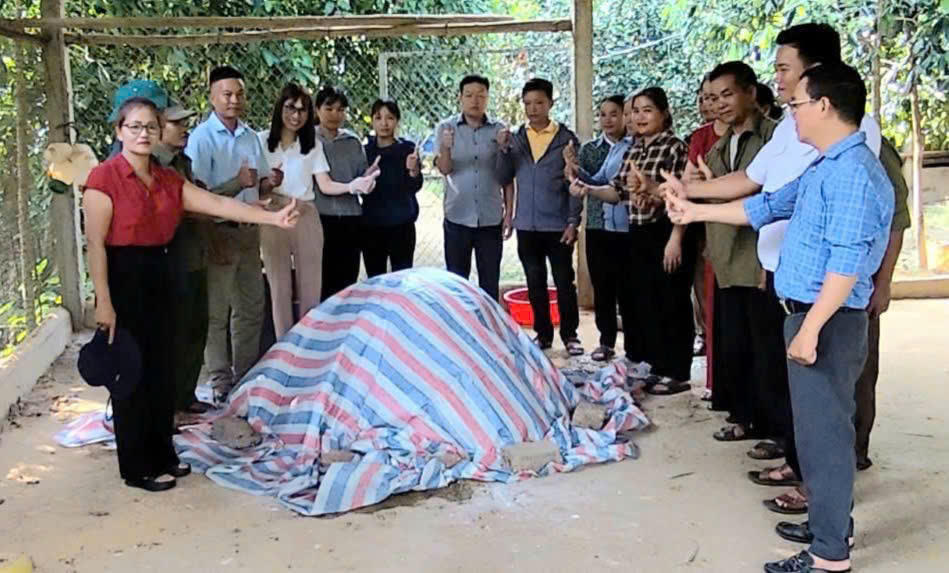 Thông điệp xuyên suốt lớp đào tạo là phòng bệnh phải được thực hiện chủ động, thường xuyên và có sự tham gia của cộng đồng. (Ảnh: Nguyễn Hải)