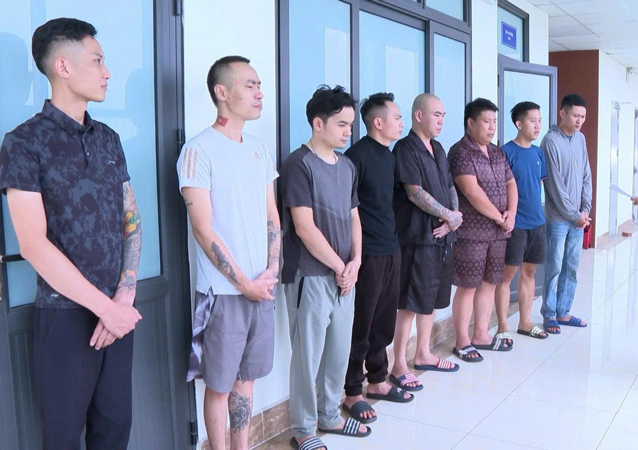 Các đối tượng tại cơ quan Công an. (Ảnh: Bộ Công an)