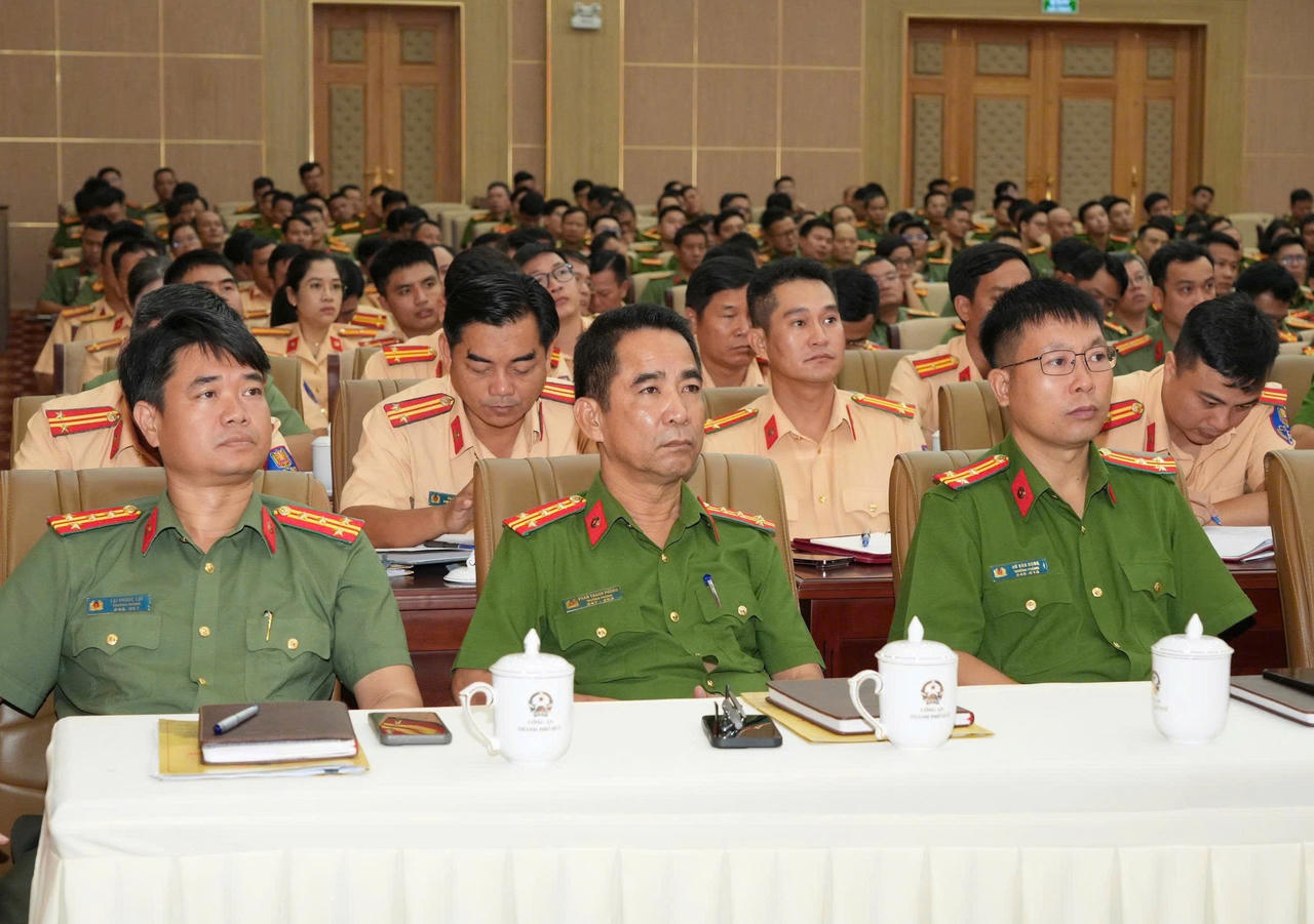 Các đại biểu dự buổi làm việc. (Ảnh: CACC)