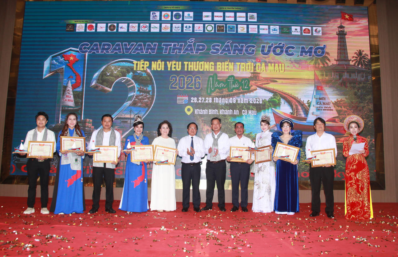 Hơn 1,4 tỷ đồng cho hành trình “Thắp sáng Ước mơ” tại Cà Mau