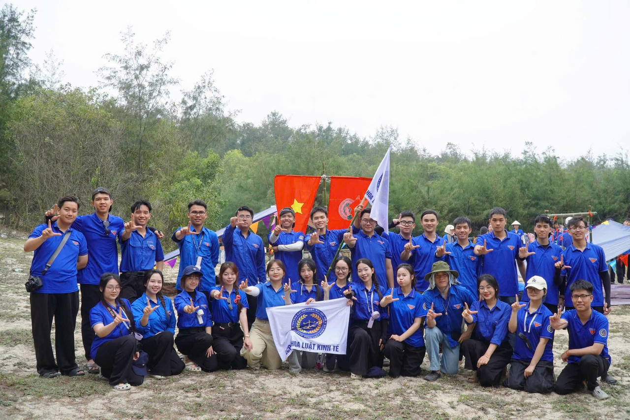 Trên hành trình ấy, nữ đảng viên trẻ xác định không ngừng rèn luyện, nâng cao năng lực, giữ vững lý tưởng và phát huy tinh thần trách nhiệm của tuổi trẻ. (Ảnh: NVCC)