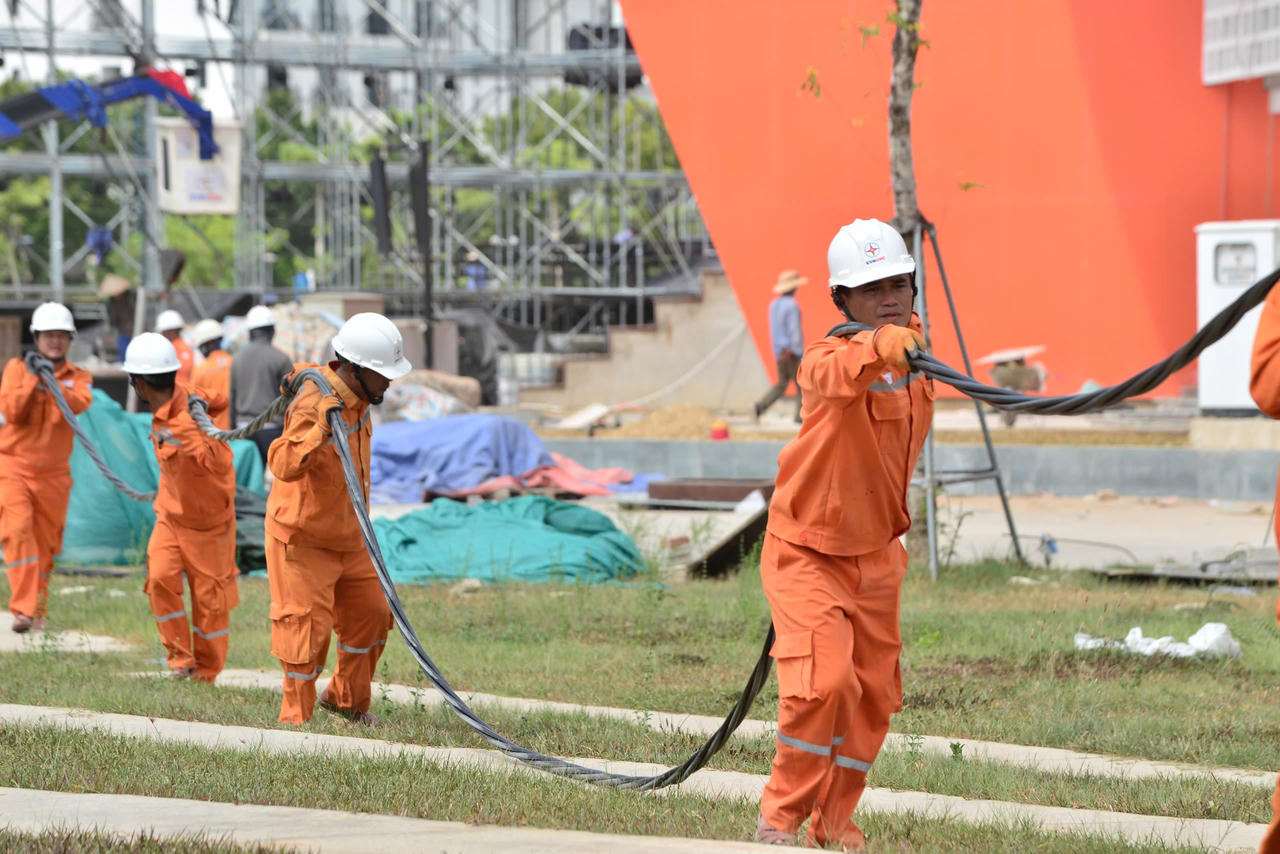 Lý tưởng và khát vọng cống hiến dưới ngọn cờ vẻ vang của Đảng - Bài 3: Người Đảng viên “áo cam” giữ mạch nguồn sáng