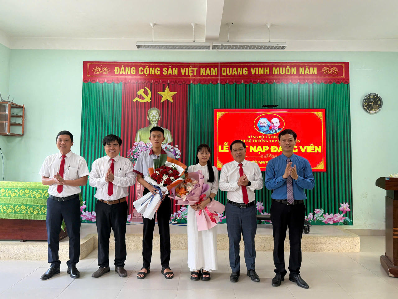 Đảng bộ TP Huế hiện nay có 46 Đảng bộ cơ sở, với 343 Đảng bộ trực thuộc Đảng bộ cơ sở và 2.527 chi bộ, gồm 60.150 Đảng viên.