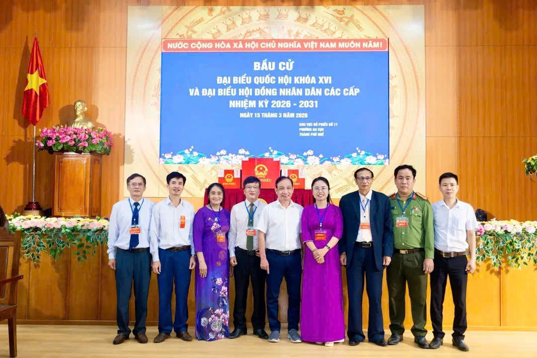 Năm 2026, ông Ba được UBND phường An Cựu khen thưởng với vai trò Phó Ban bầu cử
