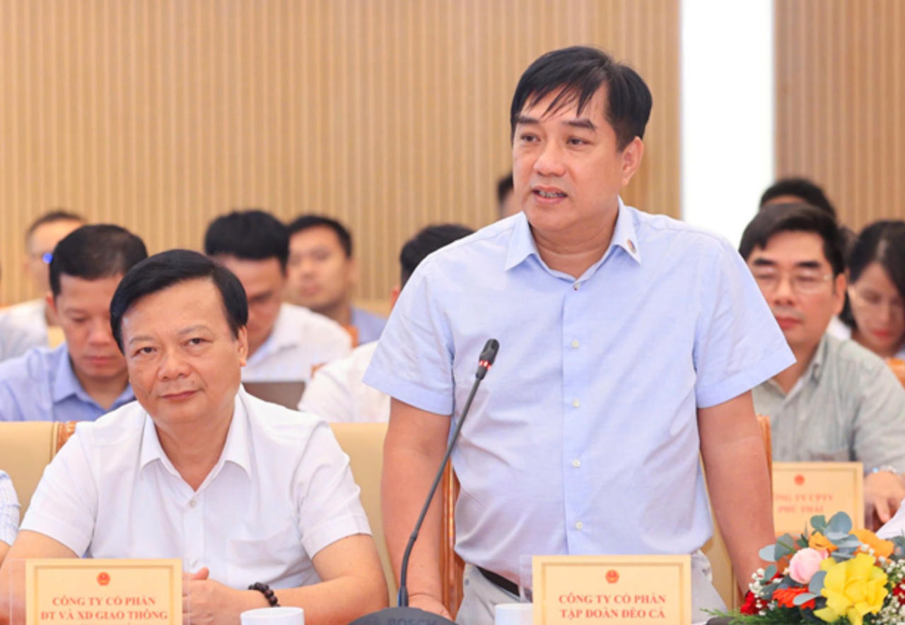 Chủ tịch HĐQT Tập đoàn Đèo Cả Hồ Minh Hoàng phát biểu tại Hội nghị.