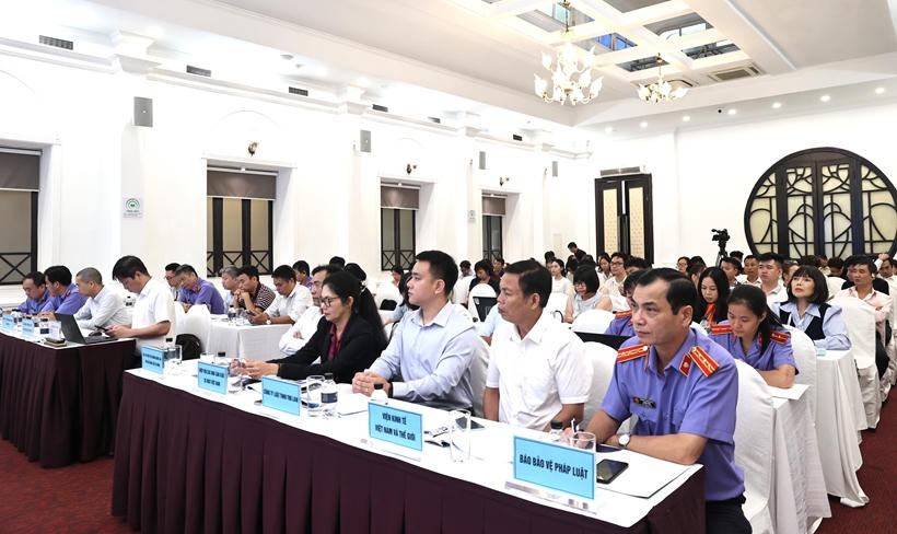 Các đại biểu tham dự Hội thảo.