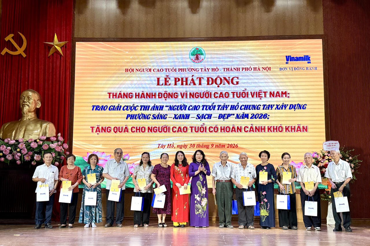 Phường Tây Hồ (Hà Nội): Chăm sóc người cao tuổi gắn với phát huy vai trò trong cộng đồng