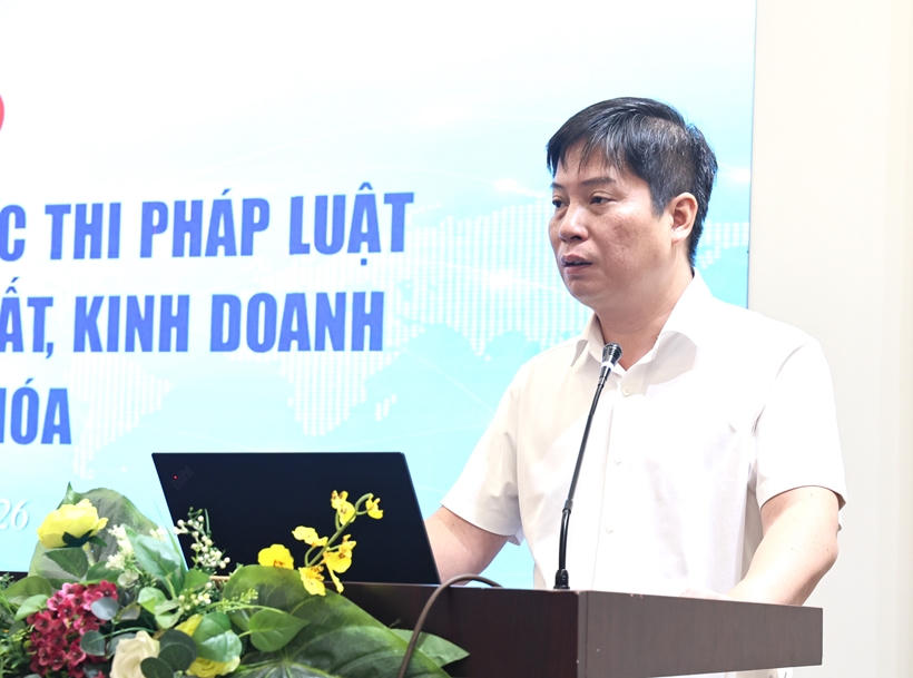 Đại diện Cục Sở hữu trí tuệ, Bộ Khoa học và Công nghệ phát biểu tham luận.