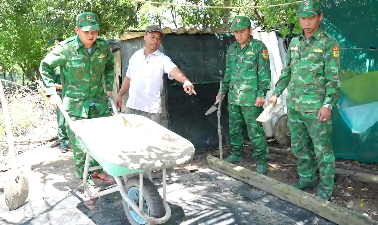 Chung tay tạo sinh kế cho đồng bào dân tộc thiểu số vùng ven biển Cà Mau