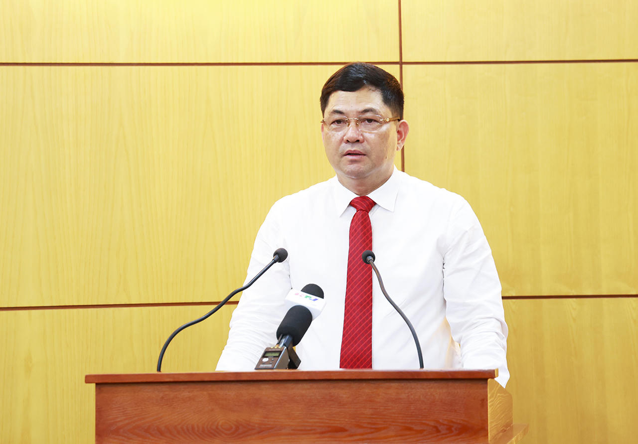 Bí thư Thành ủy Nguyễn Hồng Thái phát biểu tại Hội nghị ( Ảnh Cổng TTĐT Bắc Ninh)