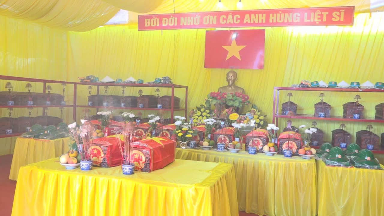 Tiếp tục tìm thấy nhiều hài cốt liệt sĩ tại 'địa chỉ đỏ' Mả Chìa