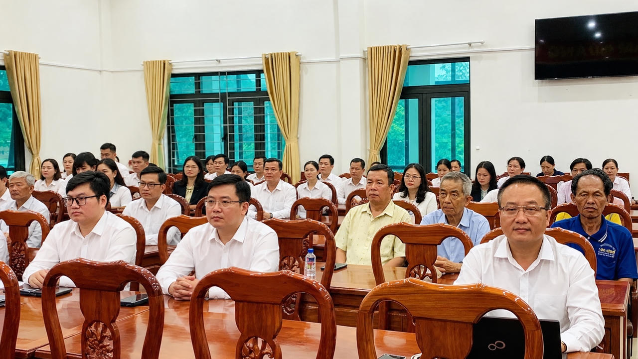 Đồng Tháp: Chung tay bảo đảm an sinh cho người cao tuổi